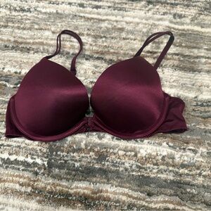 Victorias Secret Push Up Bra Size 32C